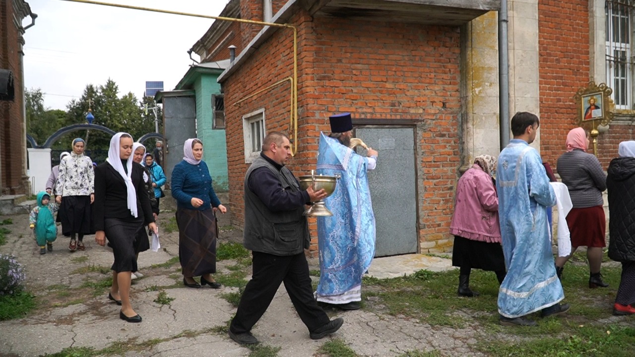 В Никольском храме села Стрелецкие Выселки встретили престольный праздник |  06.09.2021 | Рязань - БезФормата