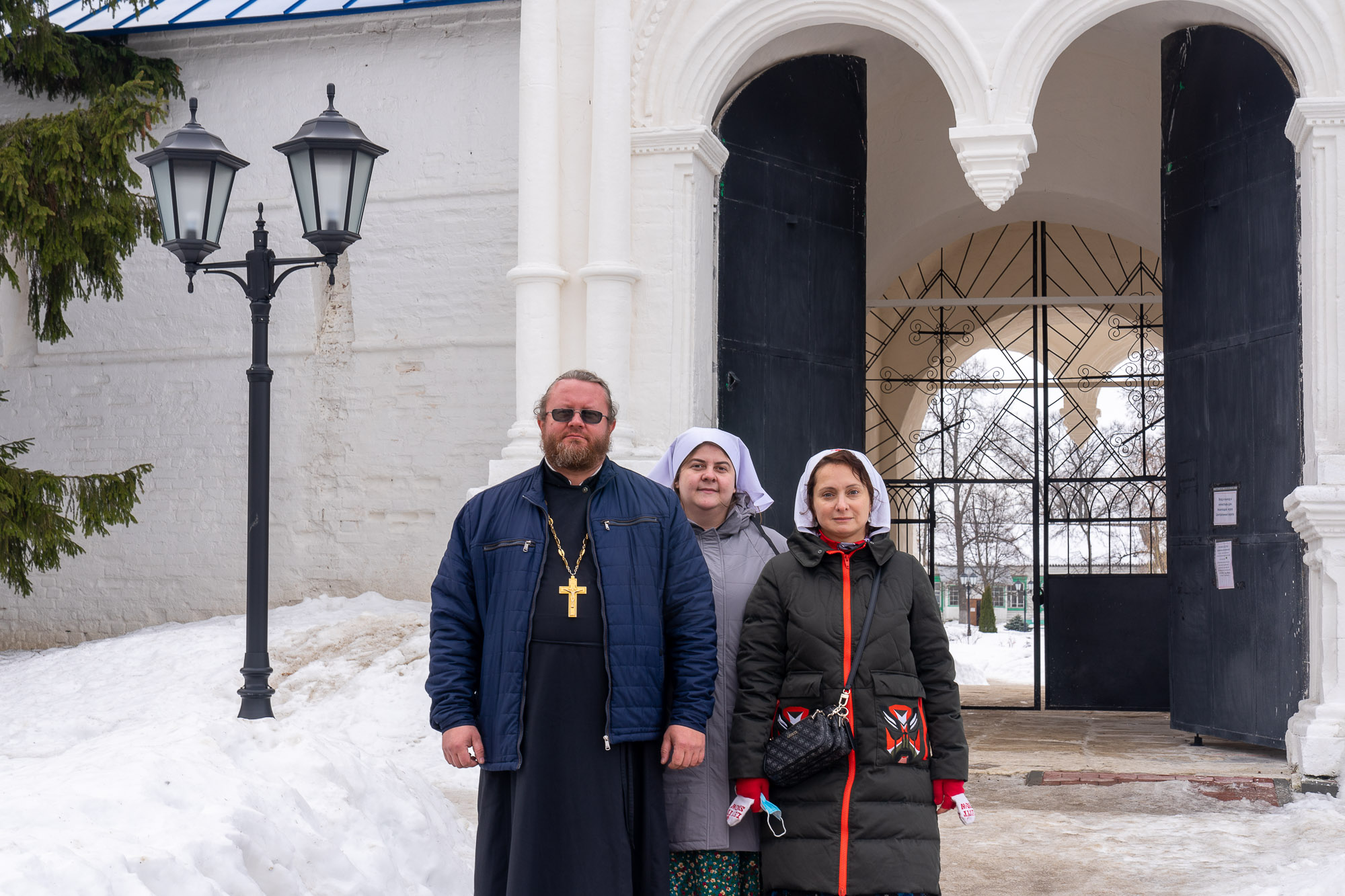 Представители Синодального отдела по церковной благотворительности и  социальному служению и социального отдела Рязанской епархии посетили пункты  временного размещения жителей ЛНР и ДНР в Рязанской области | 03.03.2022 |  Рязань - БезФормата